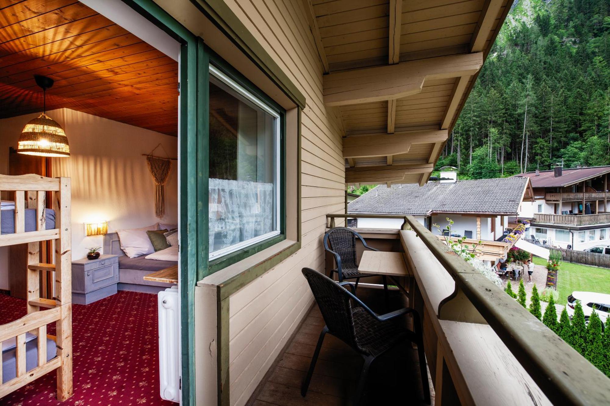 Pinetree Lodge Mayrhofen Ngoại thất bức ảnh