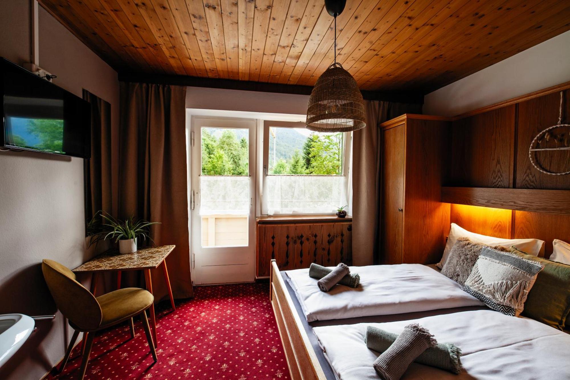 Pinetree Lodge Mayrhofen Ngoại thất bức ảnh